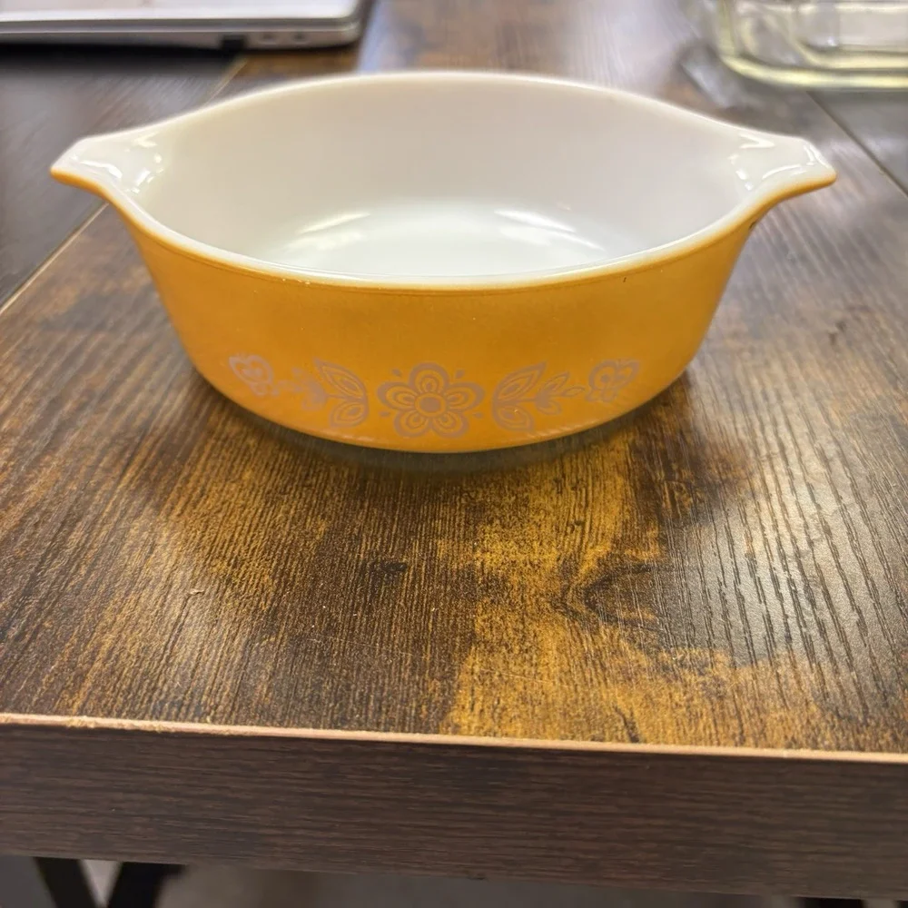 Vintage Butterfly Gold Yellow Pyrex Corning Ware Dish Flower 1pt 500ML No lid‎